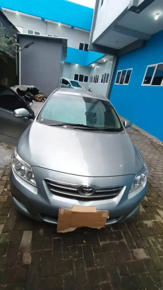 TOYOTA ALTIS AT 2010