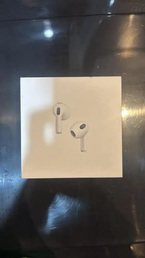 AirPods GENERASI 3 MagSafe Charging Case