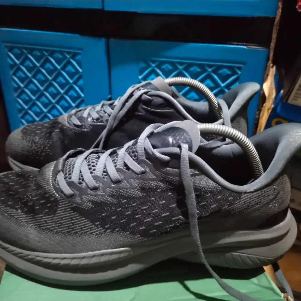 Sepatu like new sz 43