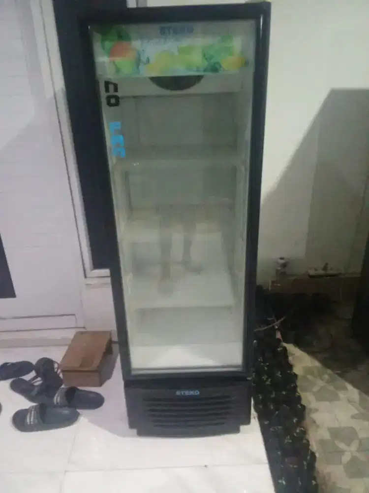 Showcase merk steko normal dingin