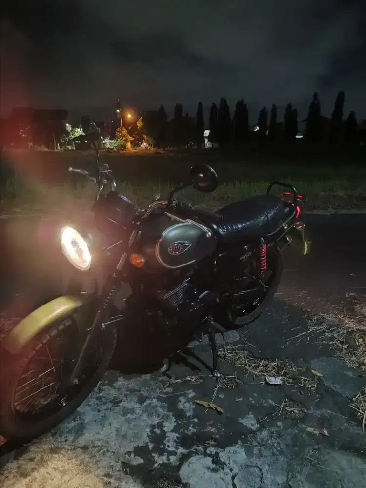Kawasaki W175 SE 2019