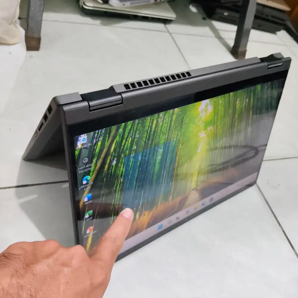 Laptop Lenovo ideaFlex 5 Layar sentuh bisa lipat jadi tab