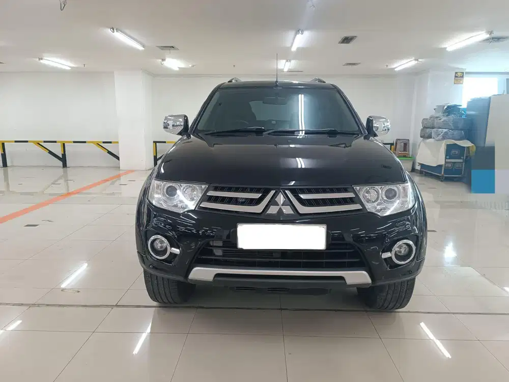 (Dp 15 jt) Mitsubishi Pajero Dakkar matic 2015 kondisi mesin body ok