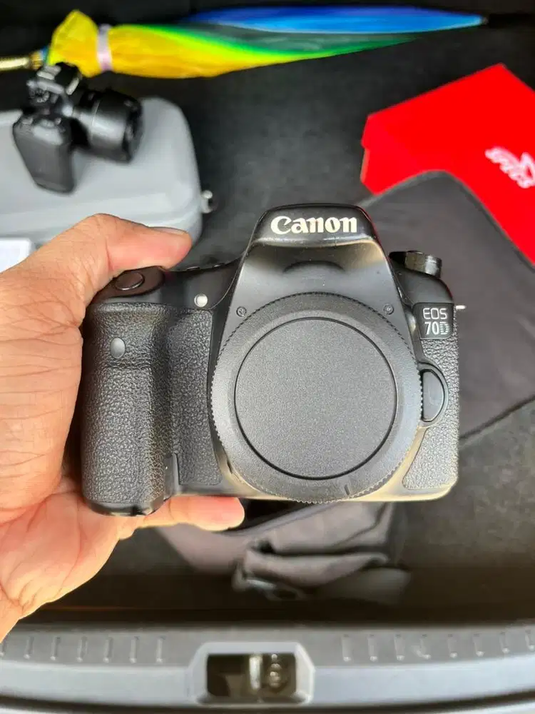Canon 70D Fullset Box