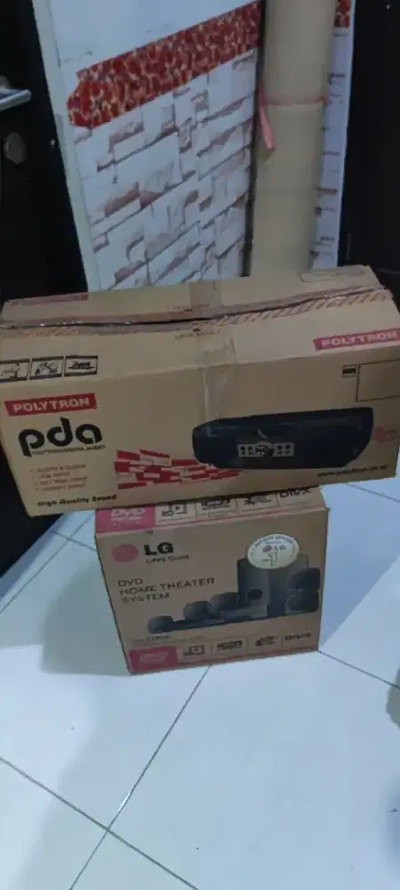 LG DVD Home Theater DH3120S Dan Polytron PDA 560 (Bekas-Mulus)