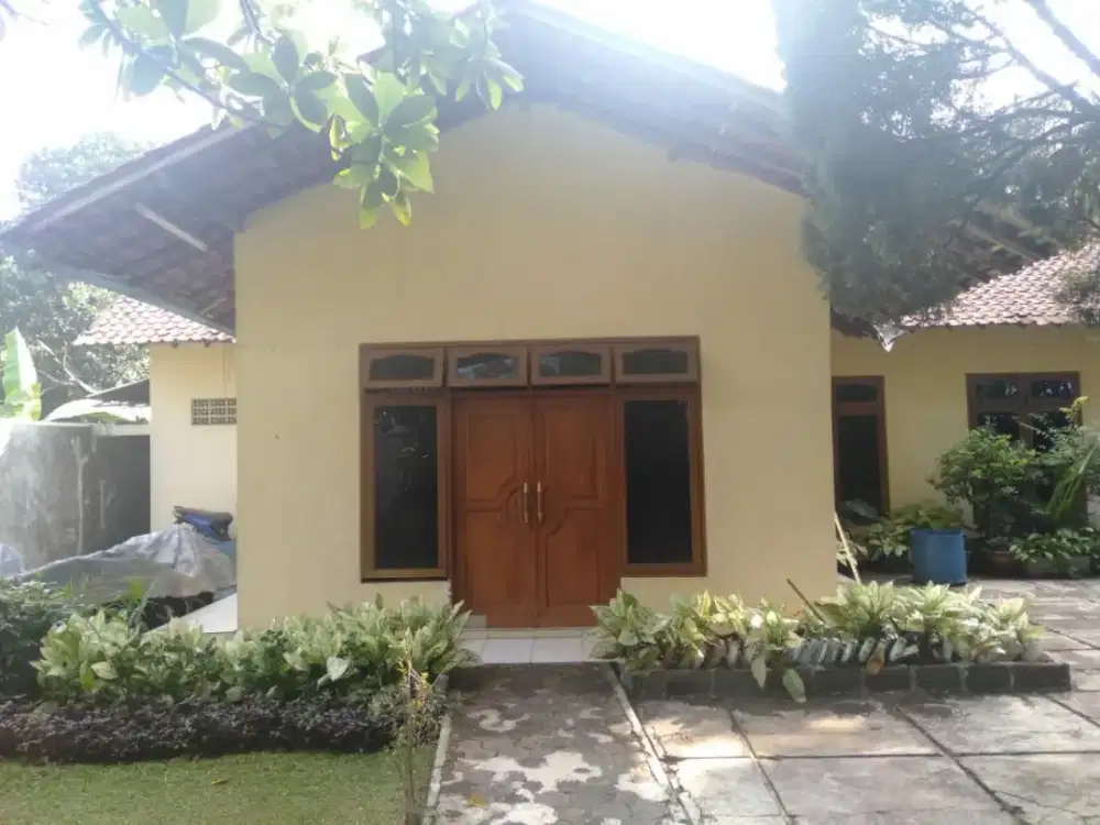 RUMAH ASRI DEKAT STASIUN CITAYEM