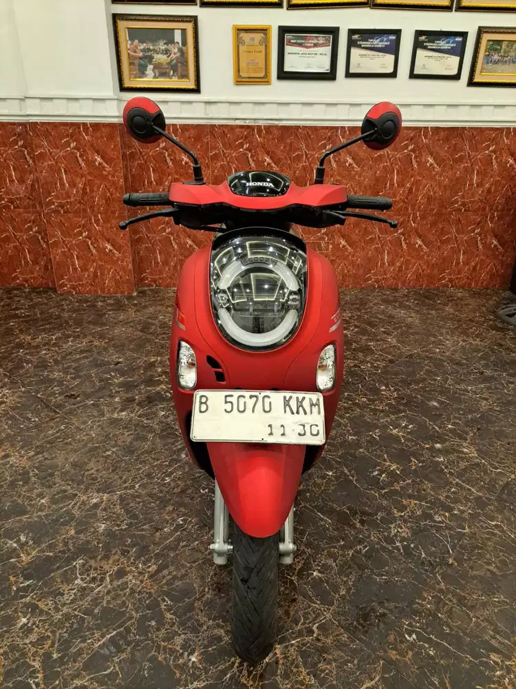 HUB IMA DP 1 JT SCOOPY PRESTIGE 2025 . KM LOW KTP DAERAH BISA KREDIT