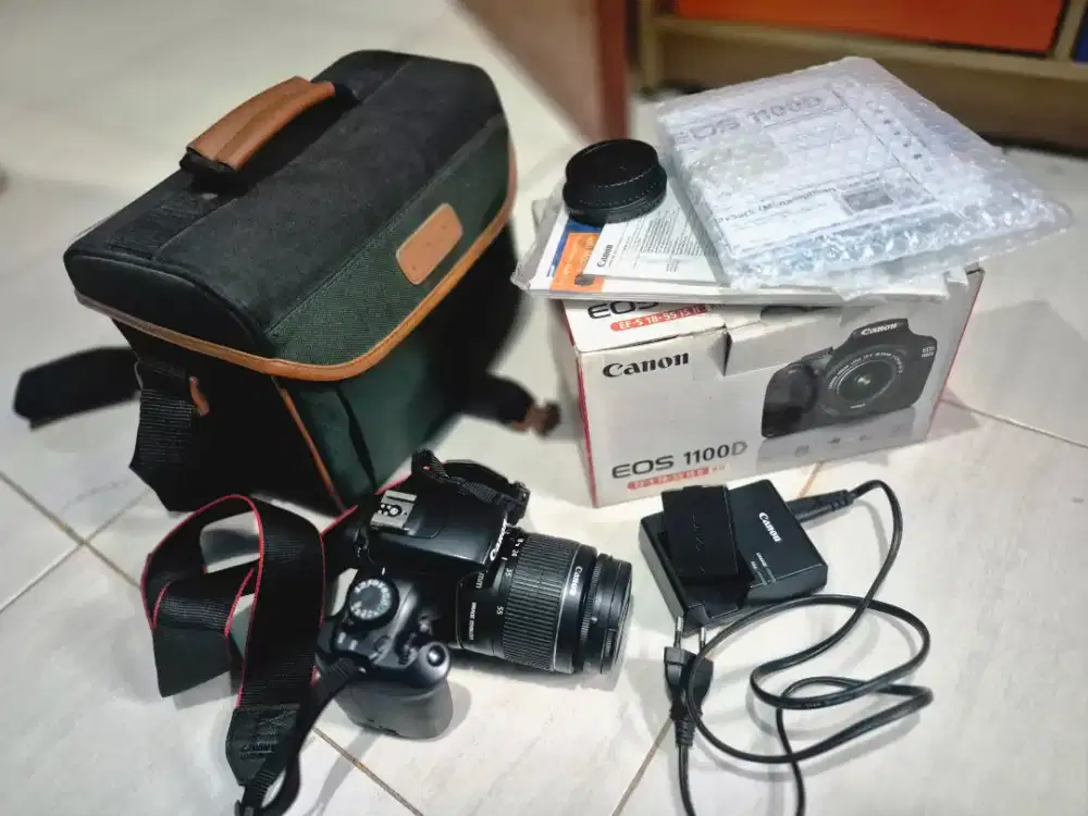 Dijual Kamera Canon DSLR 1100
