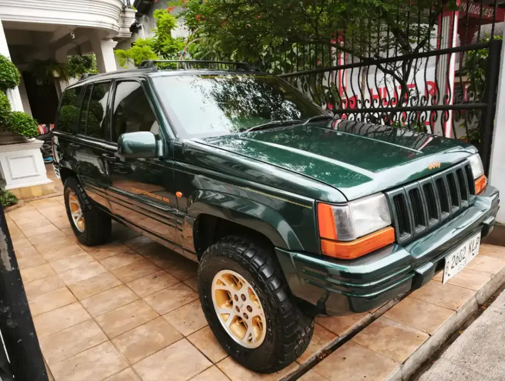 GRAND CHEROKEE ZJ MULUS SANGAT TERAWAT