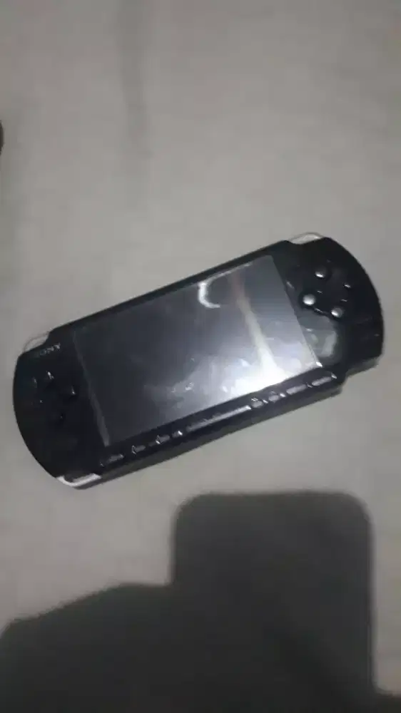 Di jual psp slim merk sony