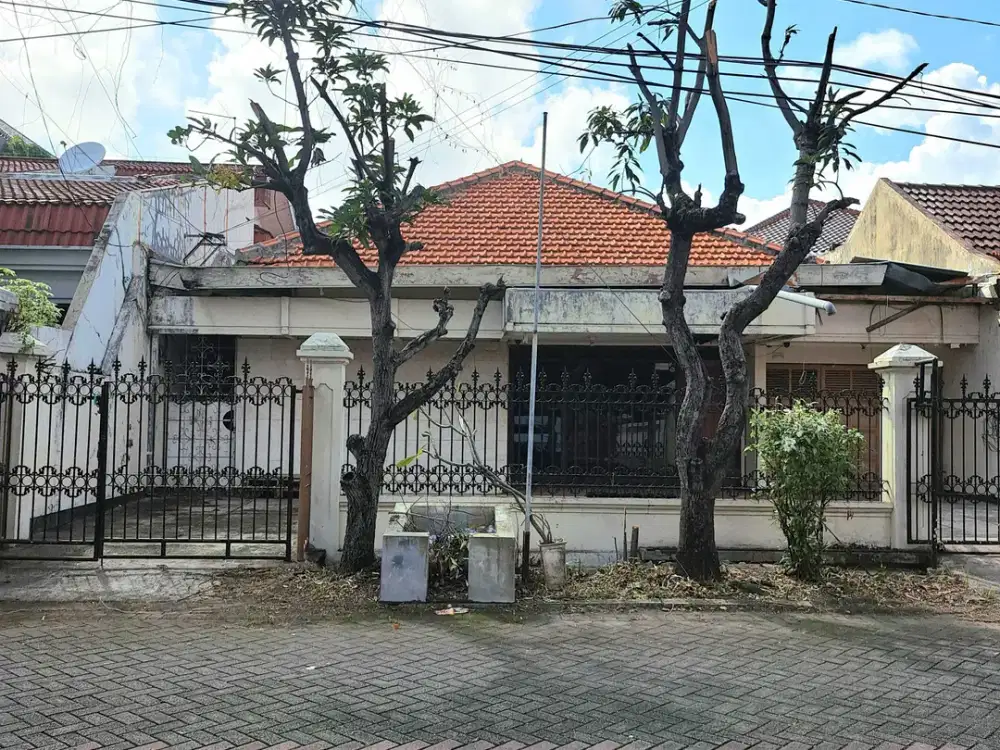 SALE Rumah Manyar Kartika Row 3 Mobil