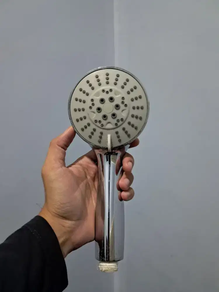 Kepala Shower Kamar Mandi