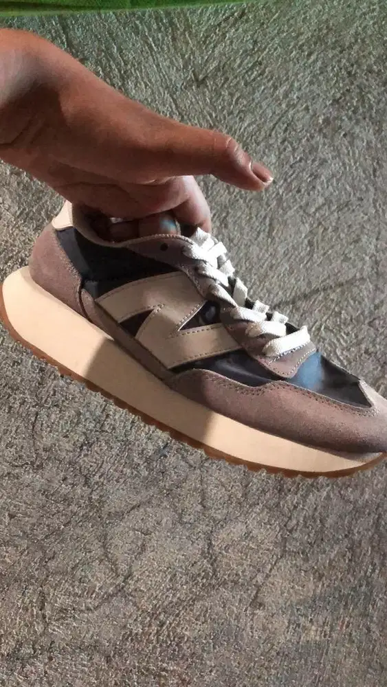 nb series women sz 38