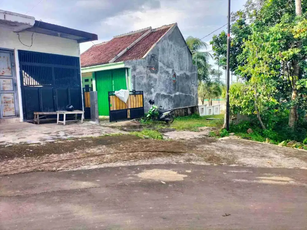 jual rumah kampung pinggir jalan belakang puri citraland serang