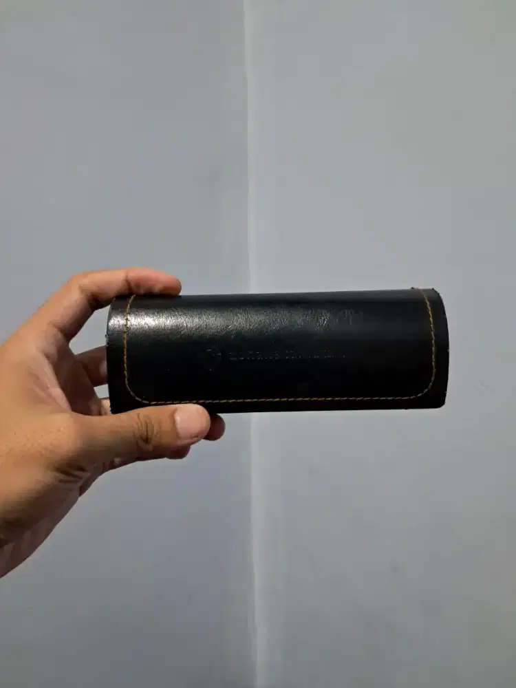 Case Kacamata - Case Only