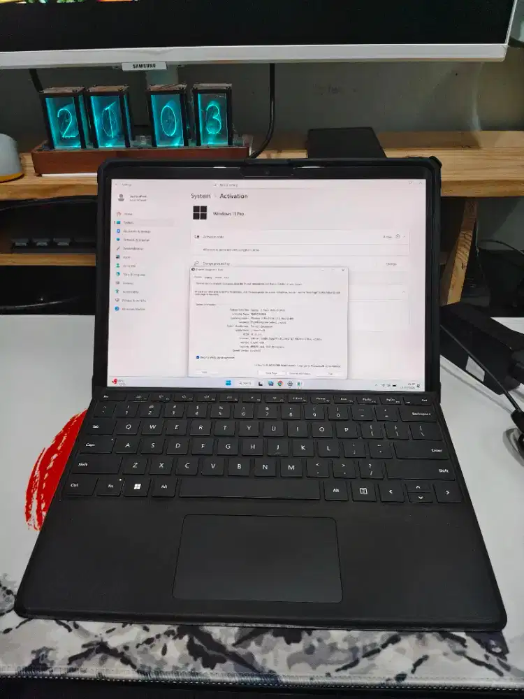 Laptop Tablet 2 in 1 Microsoft Surface Pro 8 Ram 8GB SSD 256GB Wn11Pro