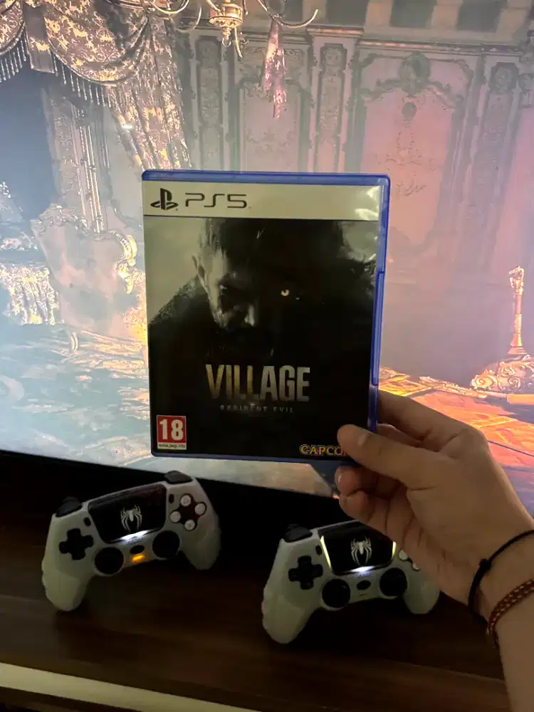 Kaset PS5 Resident Evil 8/Village