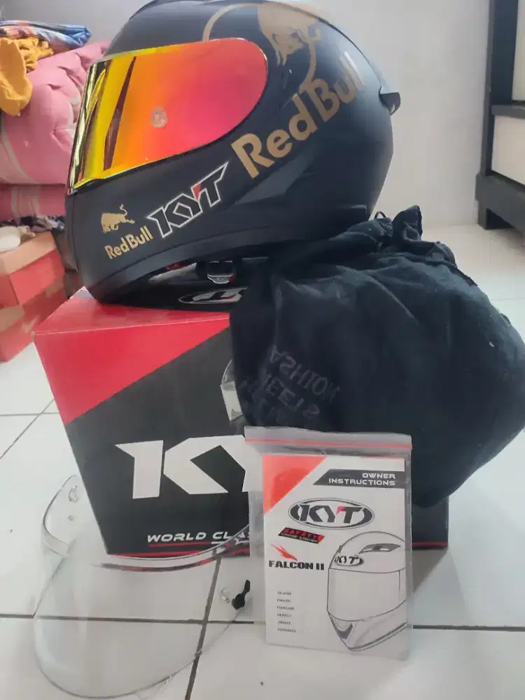 Helm kyt falcon fr black doff ukuran M