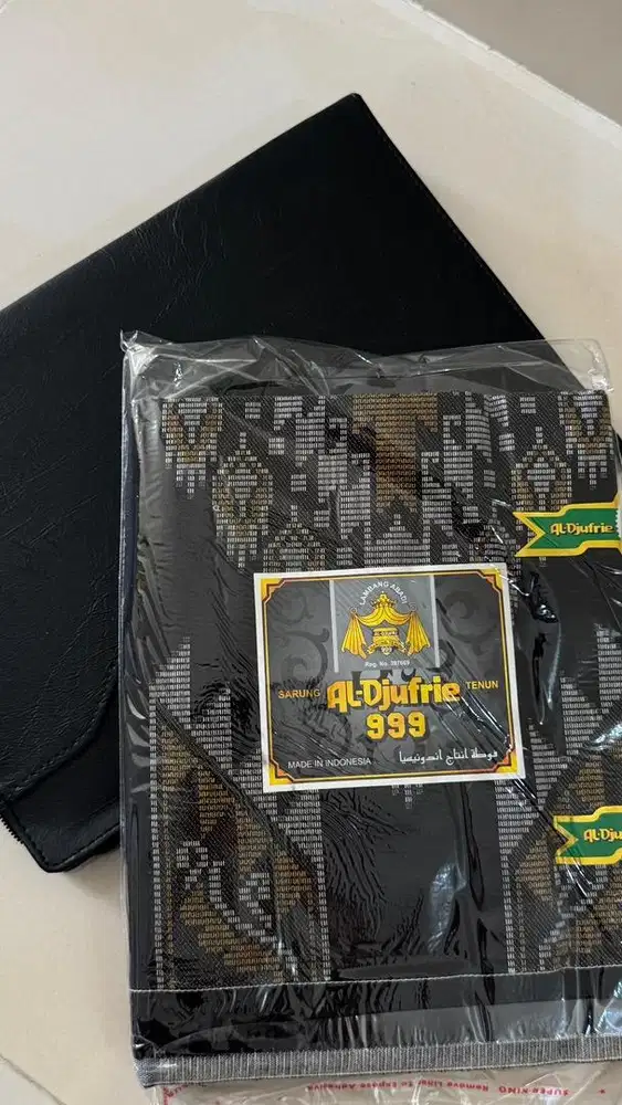 Sarung Tenun Al Djufrie 999 Sutra Spunsilk