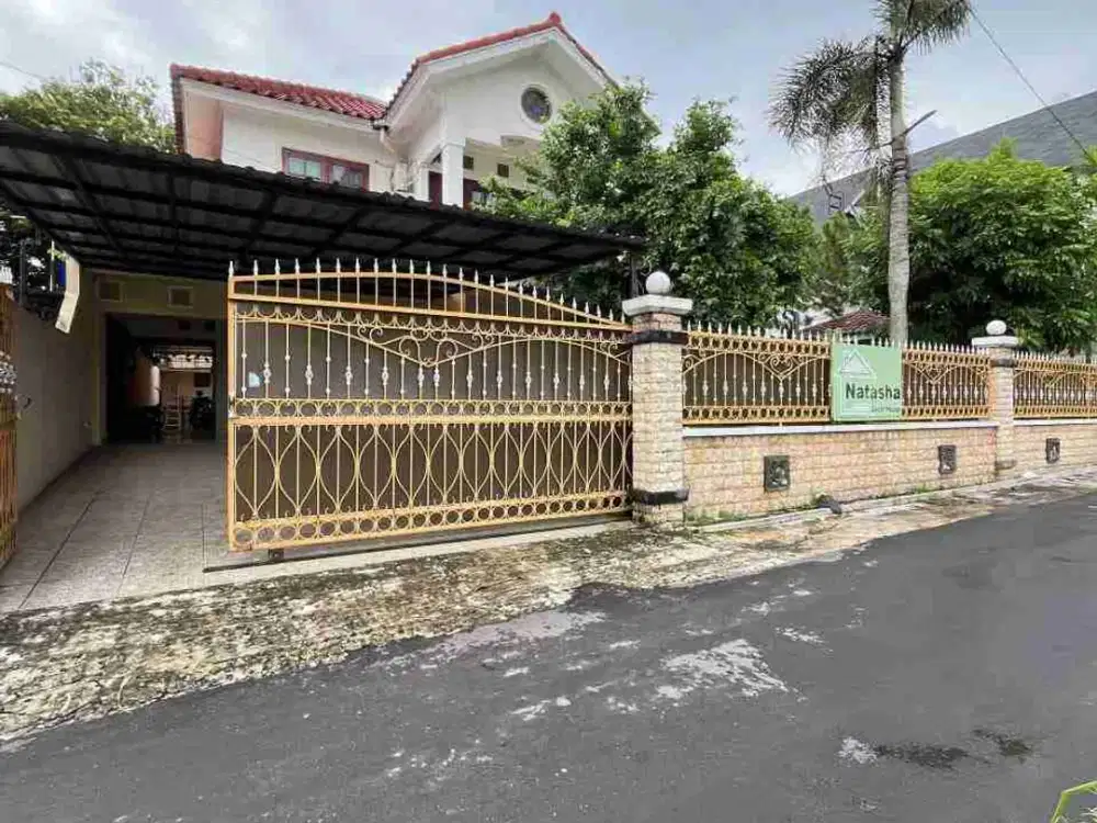 RUMAH LUAS STRATEGIS DI DAERAH CONDONGCATUR DEKAT PAKUWON MALL YOGYA