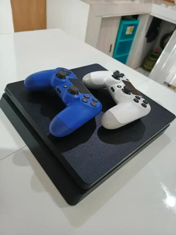 DIJUAL PS 4 SLIM ORI 500GB (BISA MAIN ONLINE)