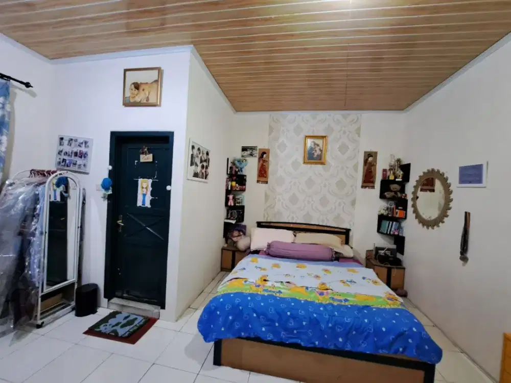 DIJUAL Rumah Sektor 9 BINTARO TANGSEL SHM