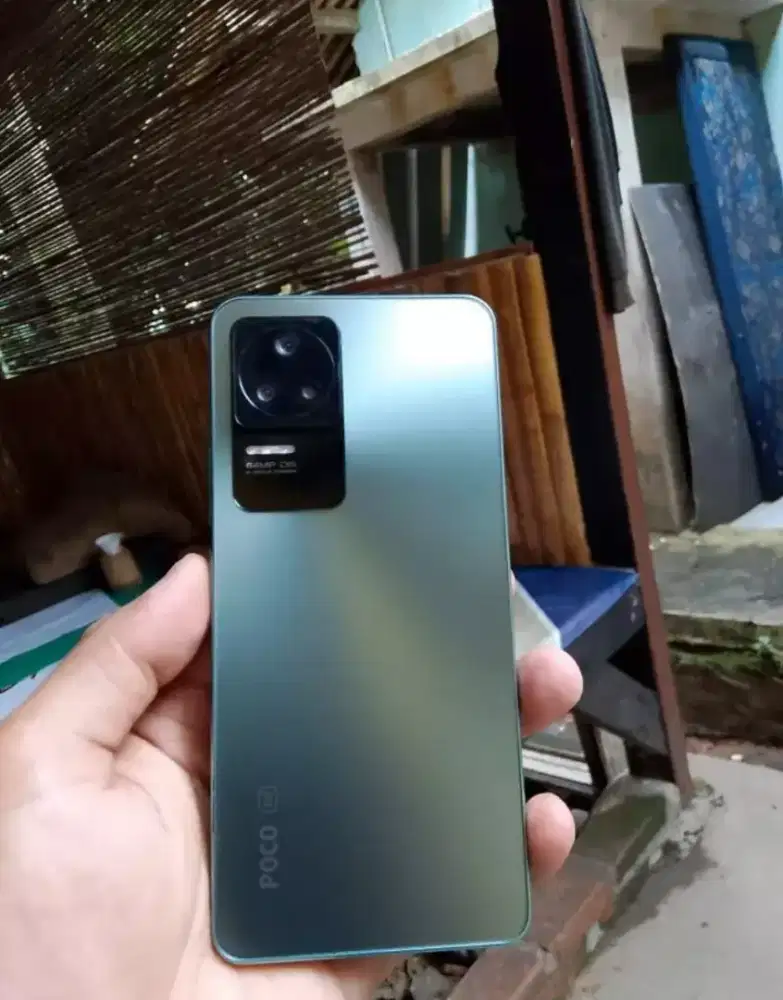 Poco f4 5g 8/256 full set