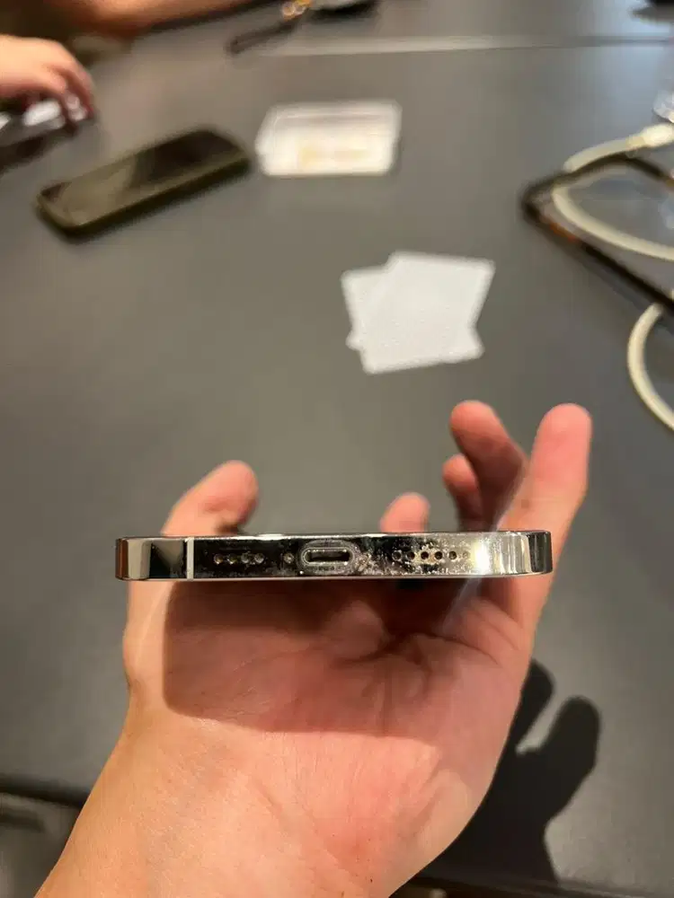 Iphone 12 Pro Max Beacuk