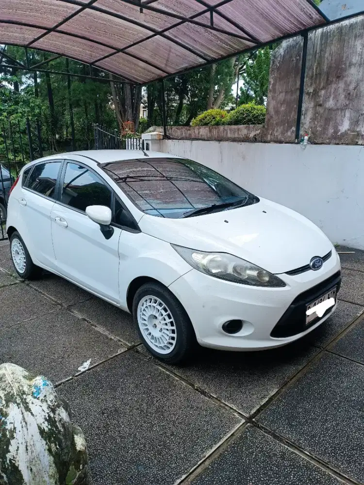 Ford Fiesta lucu