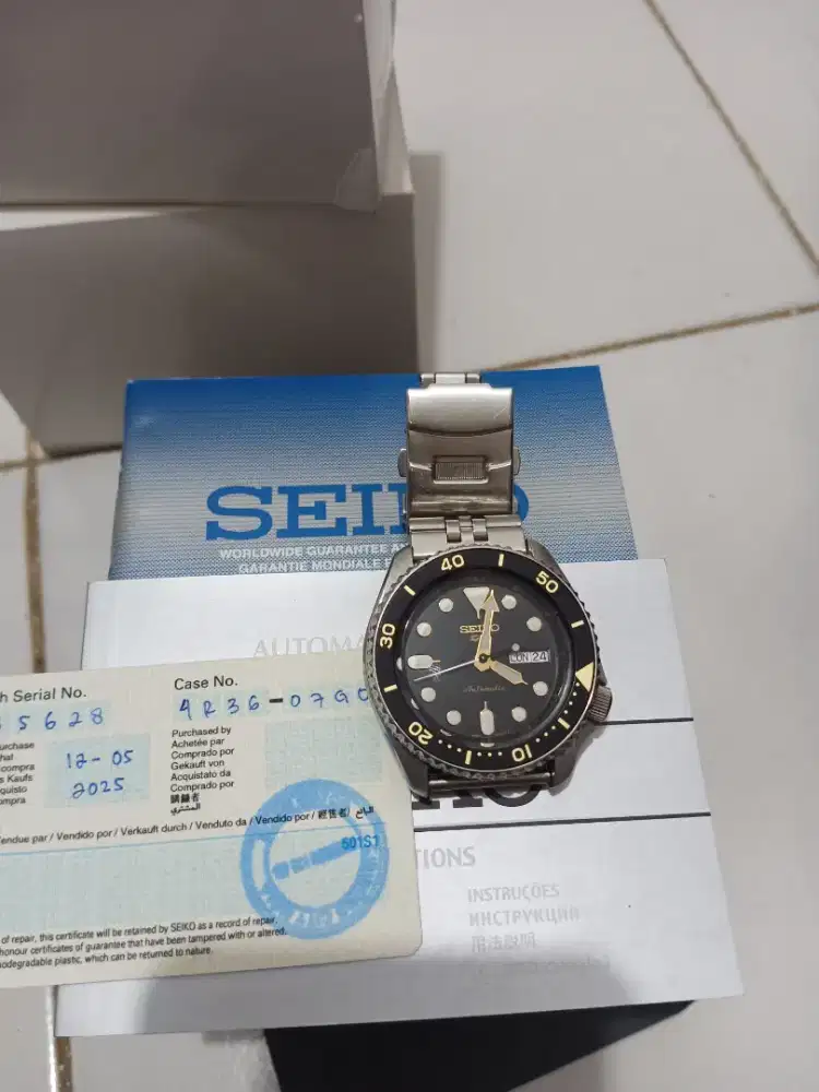 Jam Seiko 5 automatic