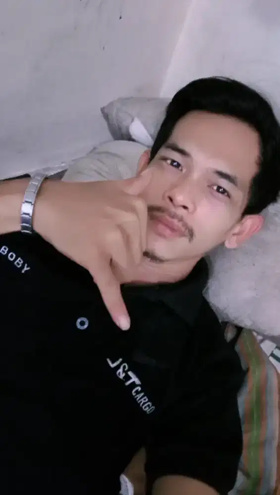 Saya lgi cari kerja SIM B2 umum pengalaman sopir wingbox