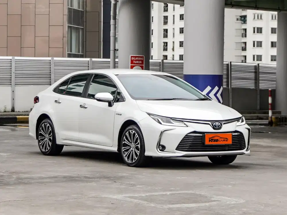 Toyota Corolla Altis 1.8 V Hybrid 2022