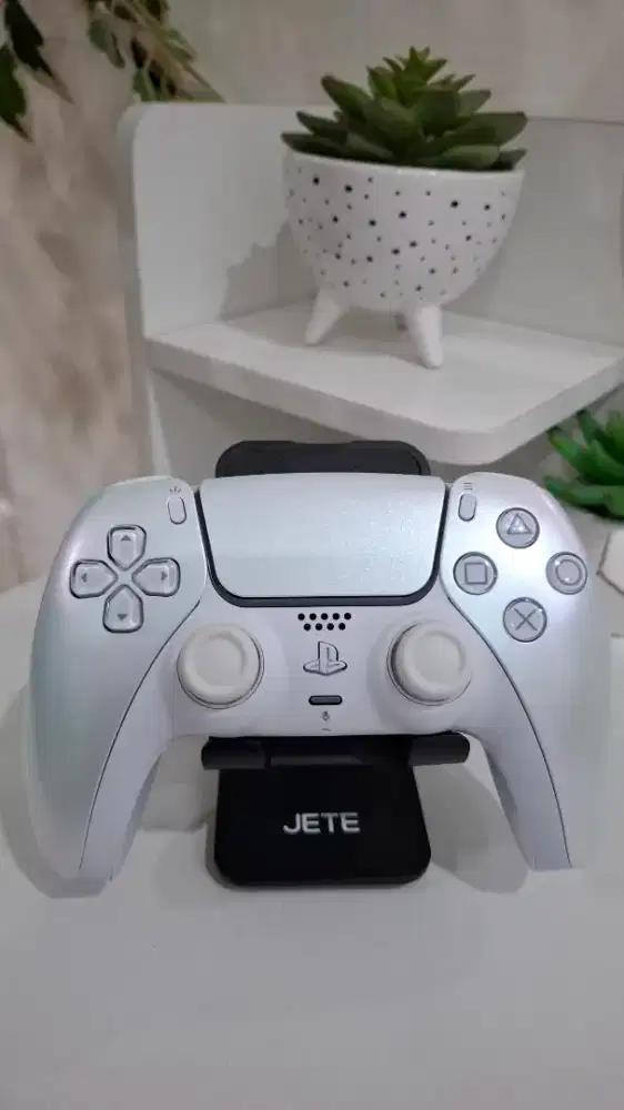 Stick PS5 DualSense Playstation 5 Chroma Pearl Resmi Indo (Batangan)