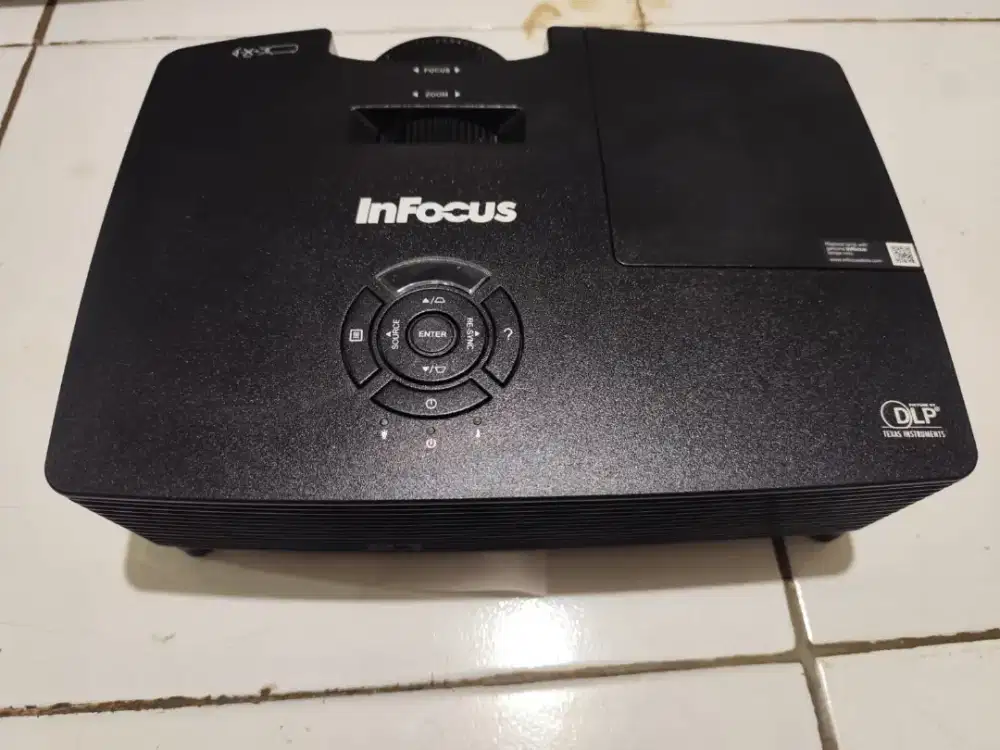 Proyektor InFocus IN226X HDMI – Jam Lampu Rendah, Cocok untuk Sekolah