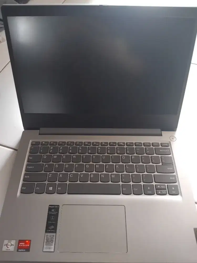 Lenovo Ideapad 3 14ada05