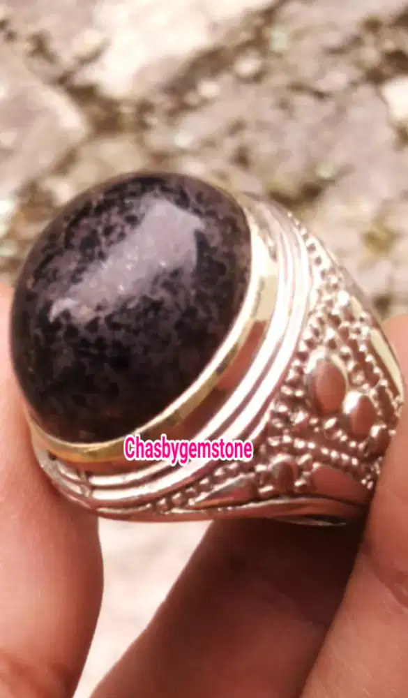 Natural Pirus Persia hitam legam-Batu Pirus Persia Hitam lawasan