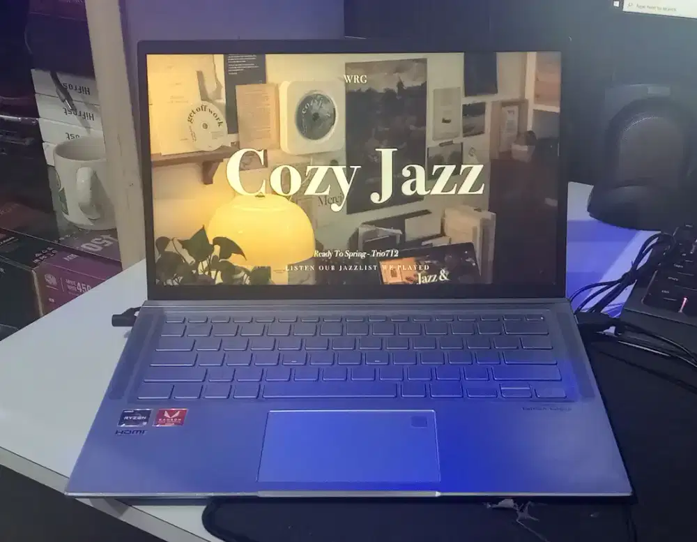 Laptop Asus Ryzen5 Like New