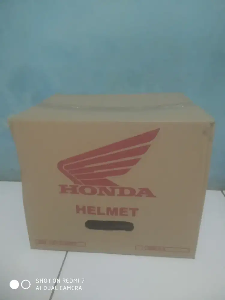Helm original TRX honda