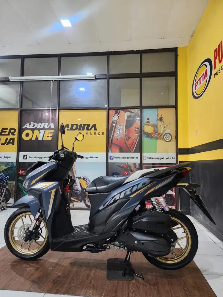 Jual cash kredit vario 125 cbs