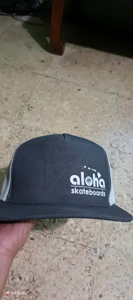 Trucker Aloha skateboard by yupoong