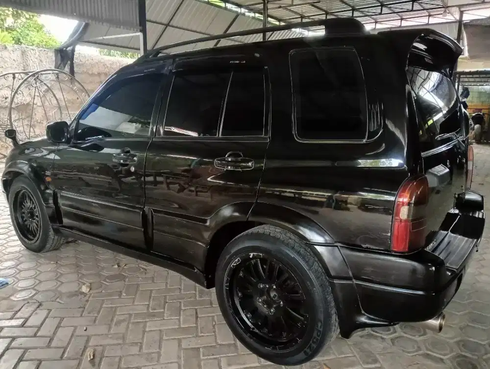 Suzuki Escudo 2.0i 2003