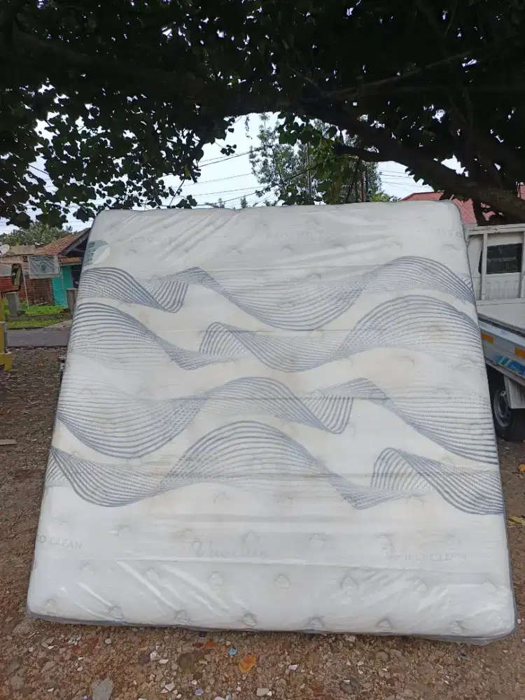 Kasur Elite tipe imperial latex pocket 200x200 ex display