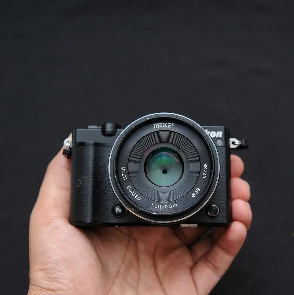 NIKON J5 LENSA MEIKE 35MM F1.7 BOKEH