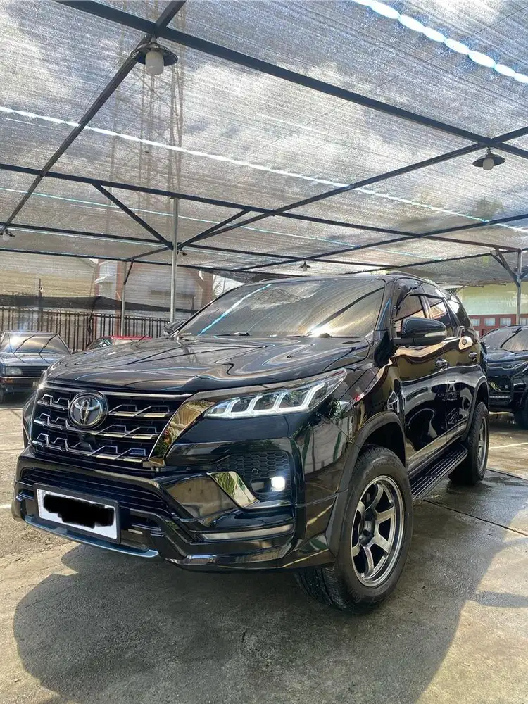 Fortuner 2016 hitam