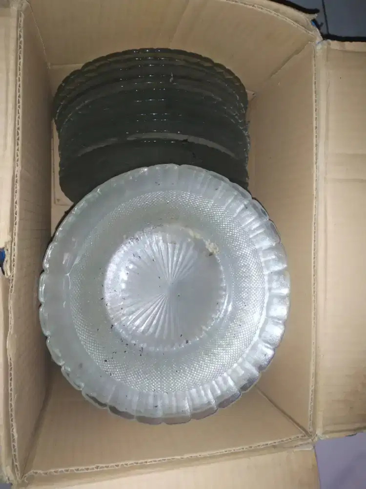 Piring 3 lusin & gelas 1 lusin