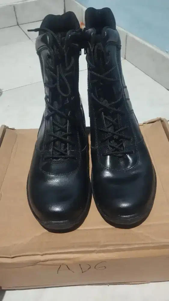 Sepatu Pdl jatah Polri, ukuran 41
