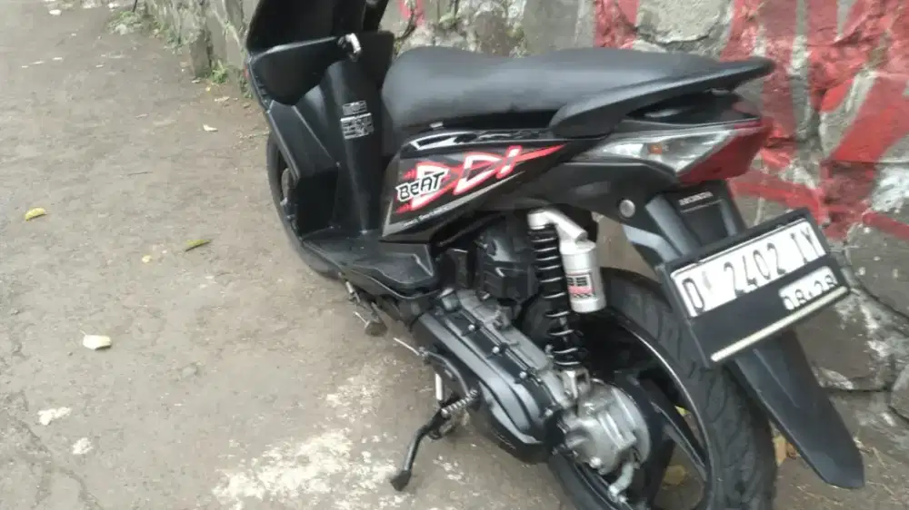 Beat 2012 karbu mulus ,standran mesin bagus