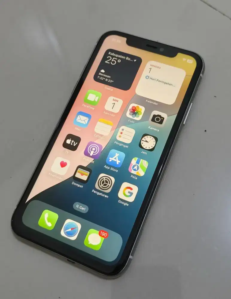 IPHONE 11 128GB ex garansi resmi
