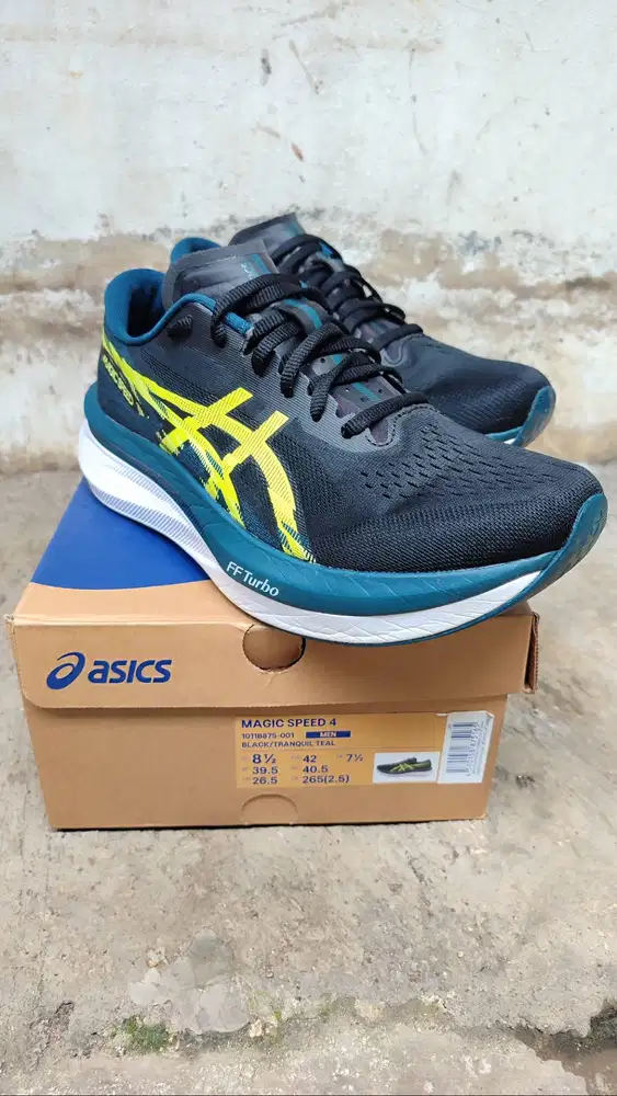 Asics Magic Speed 4