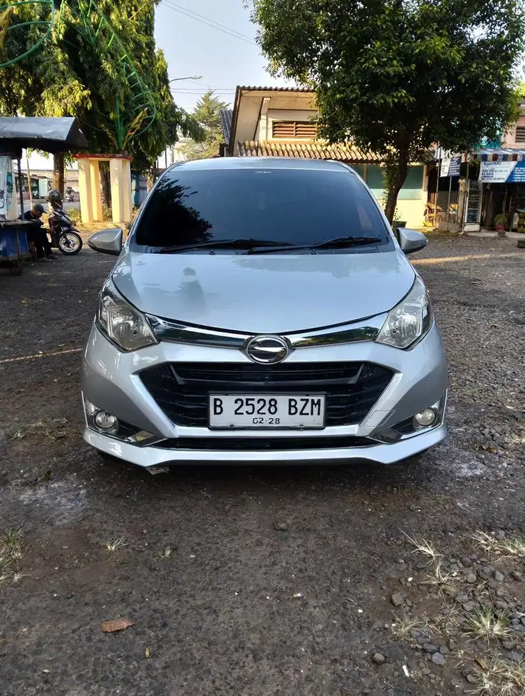 DIJUAL DAIHATSU sigra 2017